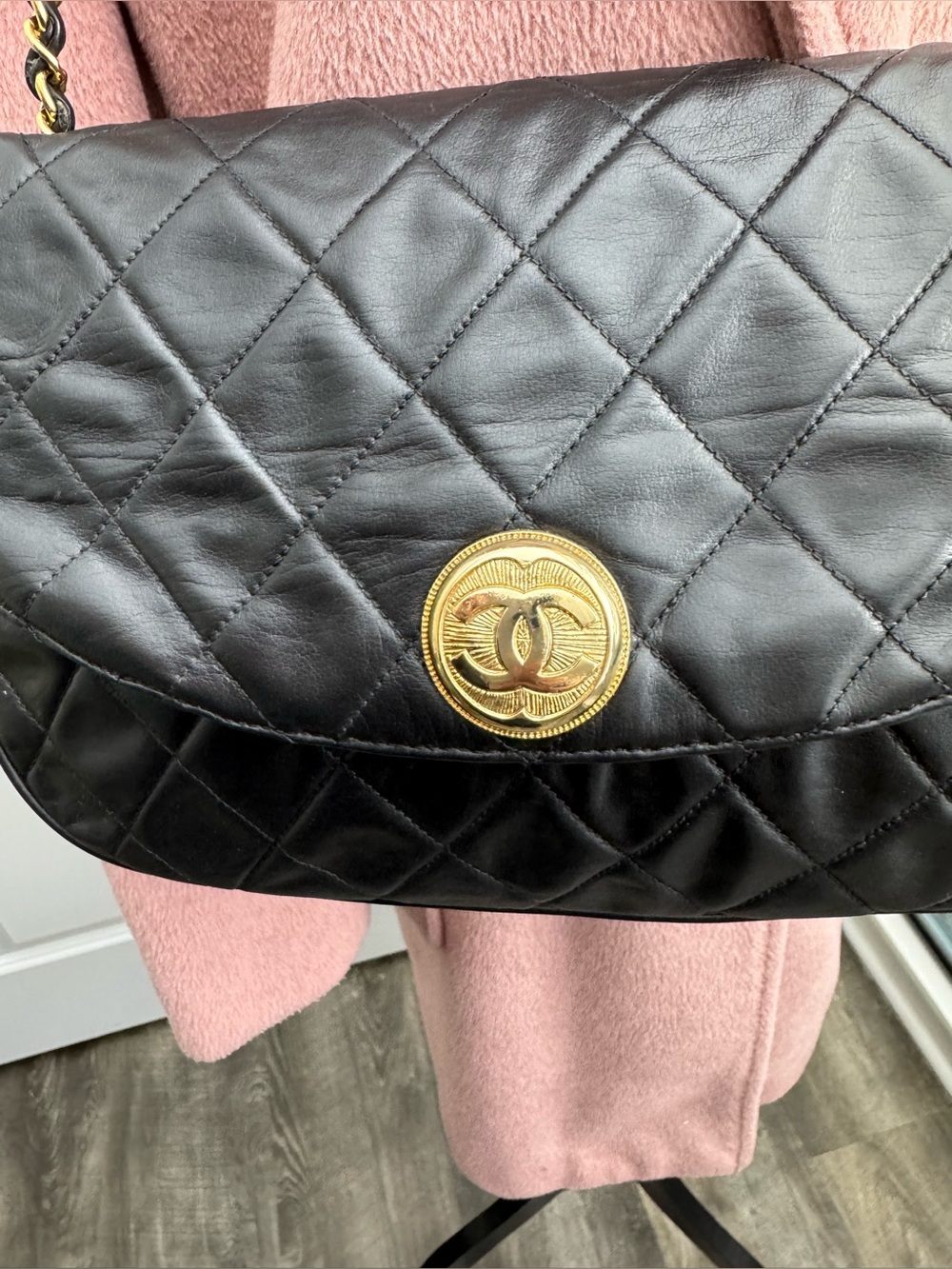 1986 Authentic CHANEL Button Quilted Lambskin Halfmoon Shoulder Bag - Picture 2 of 16